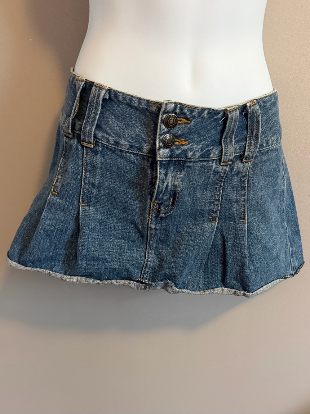 Y2K Campus Crew Blue Pleated Denim Micro Mini Skirt Size 0